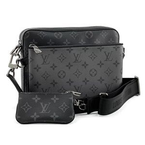 Louis Vuitton Trio Messenger Monogram Shoulder Bag
